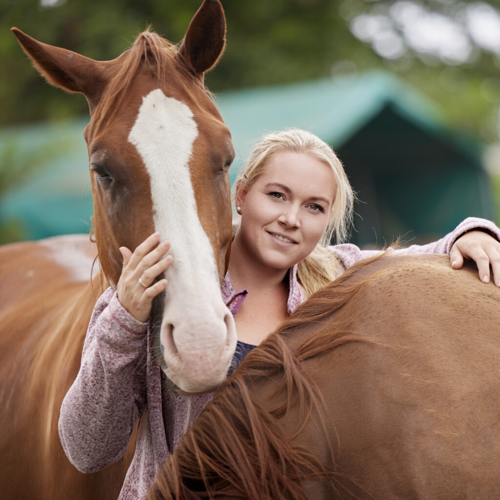 Reality Check: Teamstatus Pferd & Mensch 2 2024 07 Insa Svenja 547 Maren Kindler Photography 2