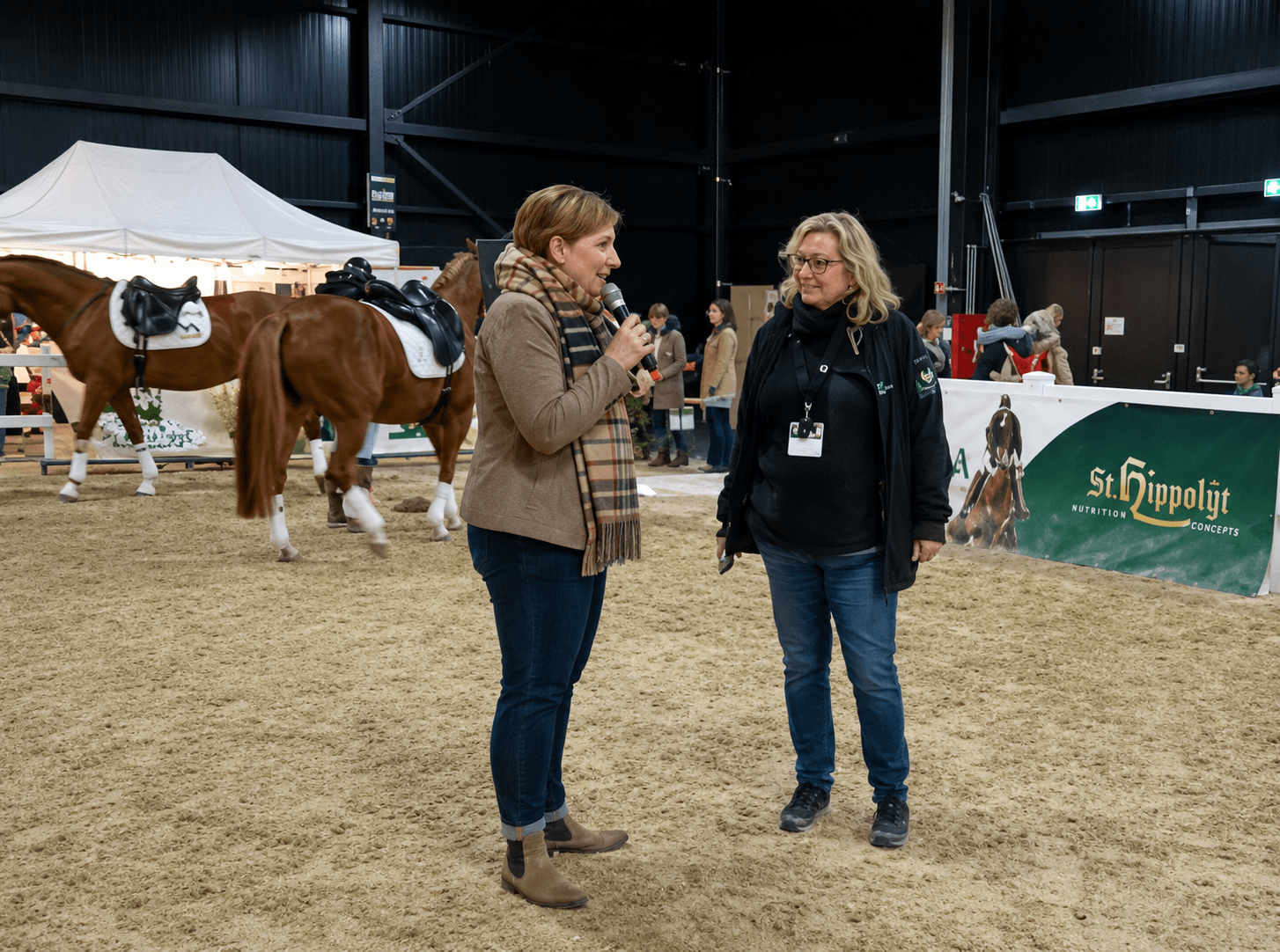 ngo-illustration-Artboard 5 2021: Kalkar ANGSTFREI REITEN